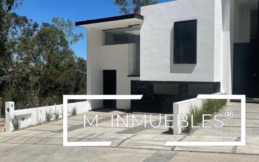 Casa con vista en venta en Mirasoles (Misión San Diego)