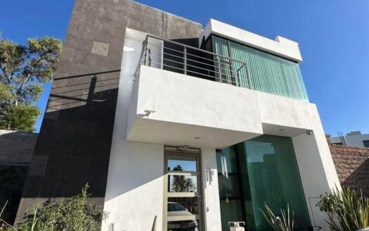 Casa en Venta en Altozano, Morelia