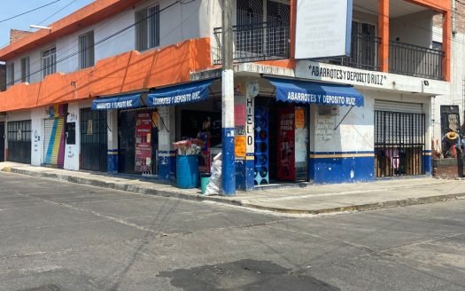 Casa en Renta con Local Comercial en Ejidal Tres Puentes, Morelia