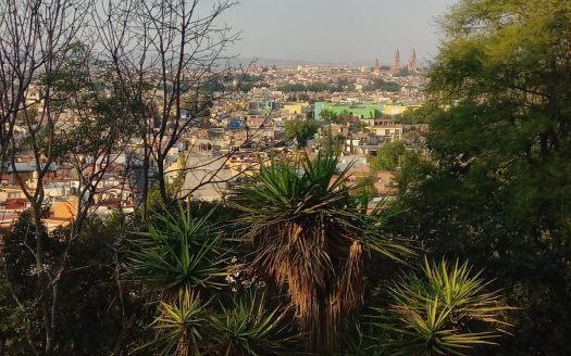 Terreno en venta en Vista Bella con vista a la Catedral de Morelia