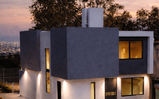 Casa en venta con espectacular vista en privado dentro de Bosques, Tres Marías