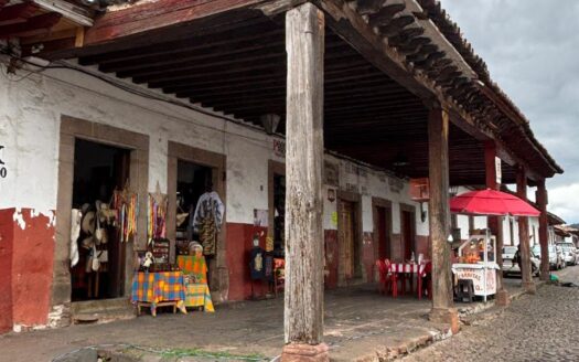 Local en renta en Pátzcuaro, Michoacán (zona centro)